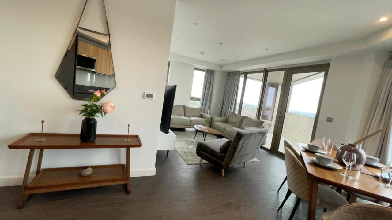 Luxury Three Bed By Excel Apartament Londra