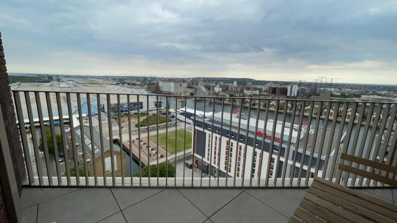 Apartament Luxury Three Bed By Excel Londra